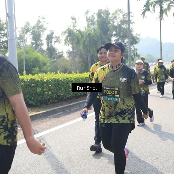 Runner Photo 6941145