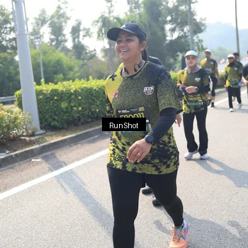 Runner Photo 6941149
