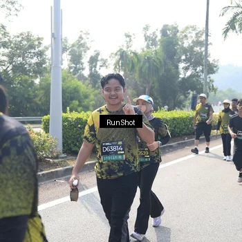 Runner Photo 6941157
