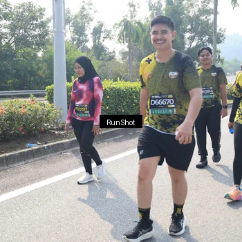 Runner Photo 6941164