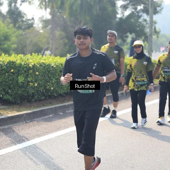 Runner Photo 6941169