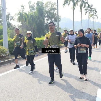 Runner Photo 6941185