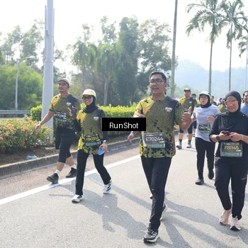Runner Photo 6941187