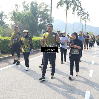 Runner Photo 6941189