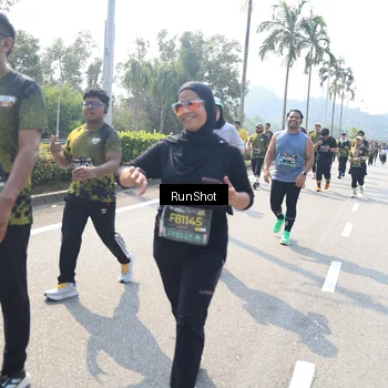 Runner Photo 6941203