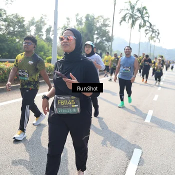 Runner Photo 6941206