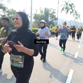 Runner Photo 6941209