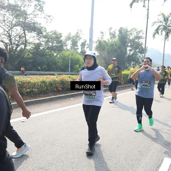 Runner Photo 6941215
