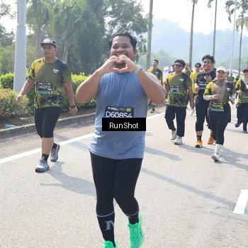 Runner Photo 6941220