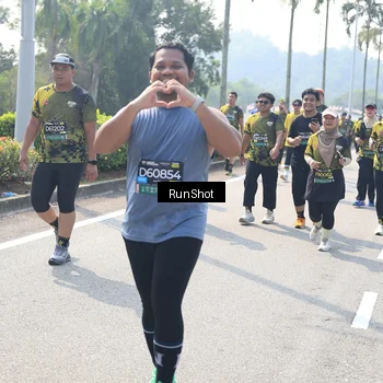 Runner Photo 6941222