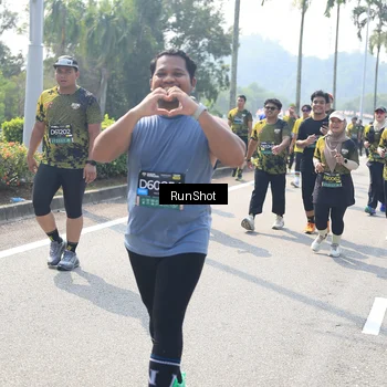 Runner Photo 6941223