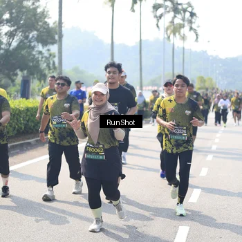 Runner Photo 6941231