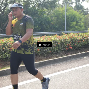 Runner Photo 6941242
