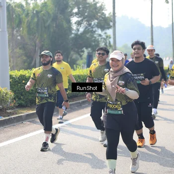 Runner Photo 6941245