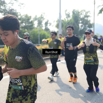 Runner Photo 6941255