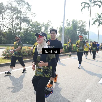 Runner Photo 6941263