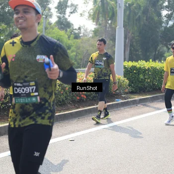 Runner Photo 6941276