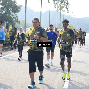 Runner Photo 6941291