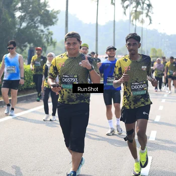 Runner Photo 6941293