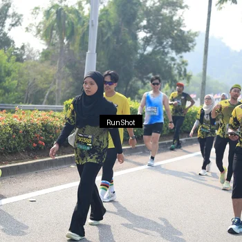 Runner Photo 6941297