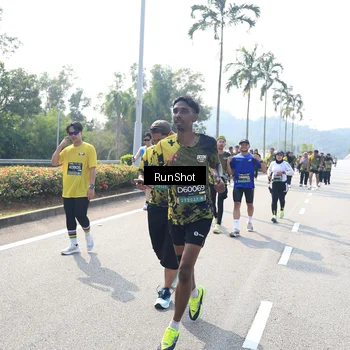 Runner Photo 6941300