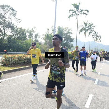 Runner Photo 6941303
