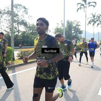 Runner Photo 6941306