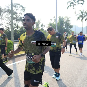 Runner Photo 6941307