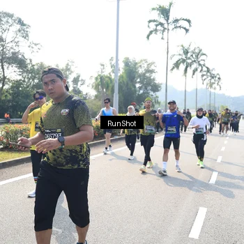 Runner Photo 6941313