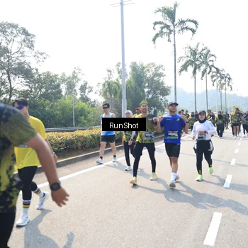 Runner Photo 6941320