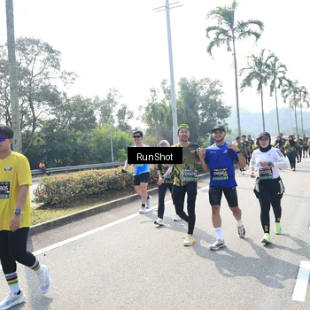 Runner Photo 6941325