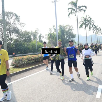 Runner Photo 6941327