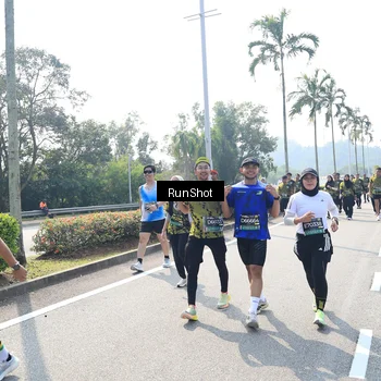 Runner Photo 6941329