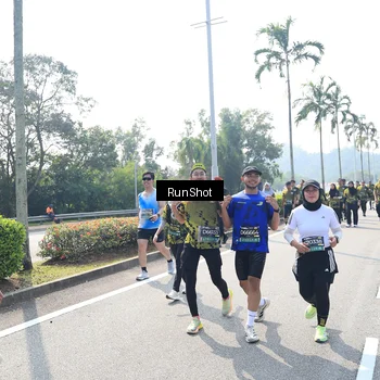 Runner Photo 6941330