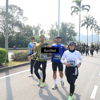 Runner Photo 6941337