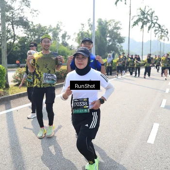 Runner Photo 6941342