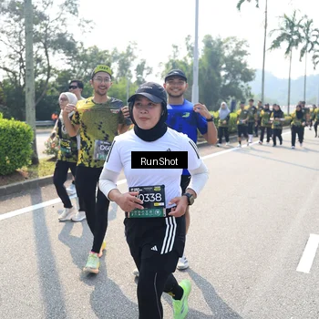 Runner Photo 6941344