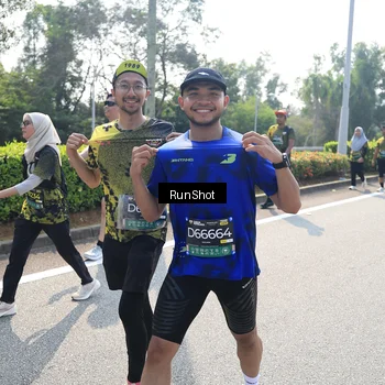 Runner Photo 6941357