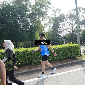 Runner Photo 6941361