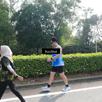 Runner Photo 6941365