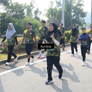 Runner Photo 6941388