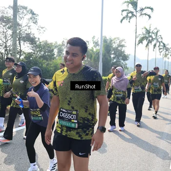 Runner Photo 6941418