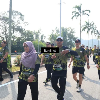 Runner Photo 6941420
