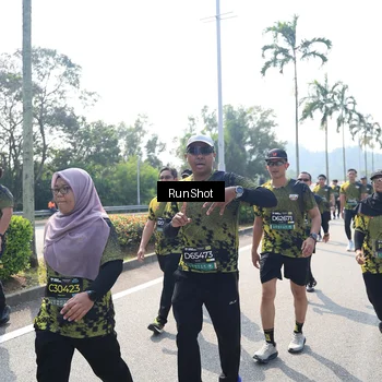 Runner Photo 6941422