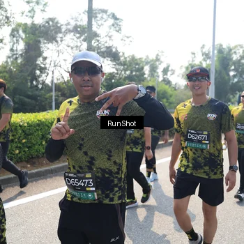 Runner Photo 6941428