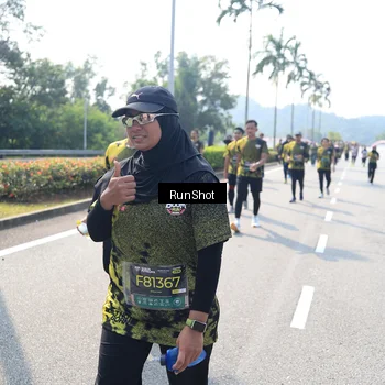 Runner Photo 6941436