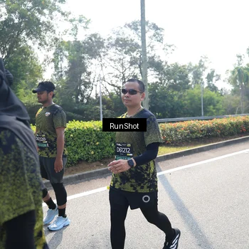 Runner Photo 6941448