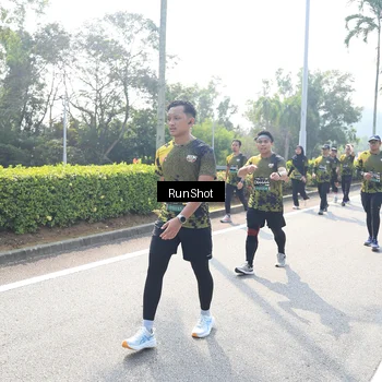Runner Photo 6941451