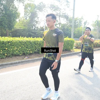 Runner Photo 6941454
