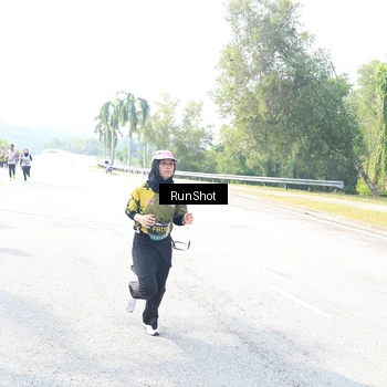 Runner Photo 6941457